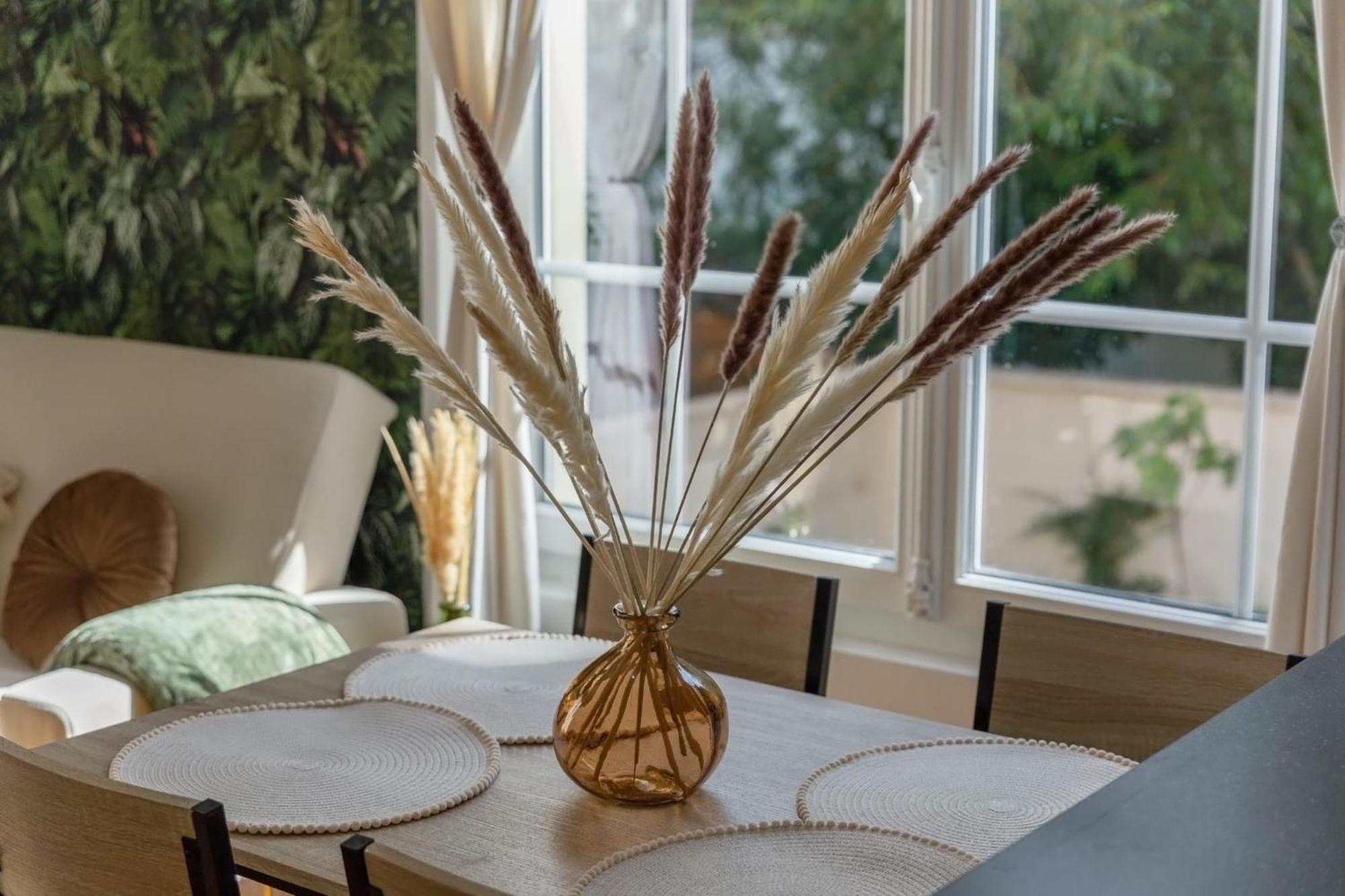 Joli Appartement De Vacances Écouen Exteriör bild